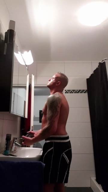 bigsexybohne  06-11-2021 Recorded Video Topless